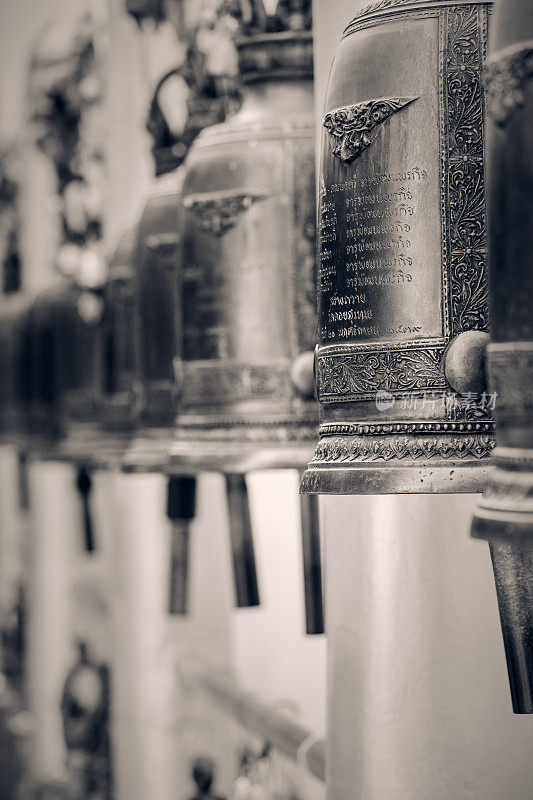 清迈的素贴寺(Wat Phra That Doi Suthep Temple)的钟声